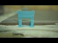 Fliesen verlegen mit Smart Level Nivelliersystem Kubala In diesem Video zeigen wir euch, wie man mit dem Smart Level Fliesennivelliersystem von Kubala, ganz einfach Fliesen verlegen kann.Mehr Info`s unter : https:...