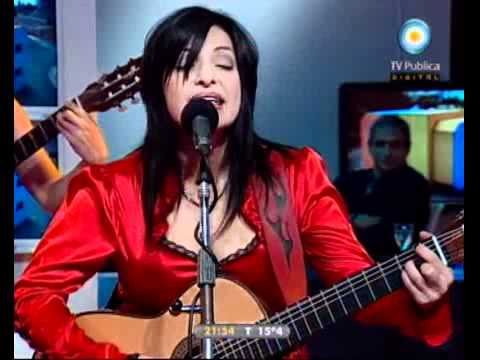 678 - Invitada: Canta Mavi Díaz "Si pudiera" 13-05-11