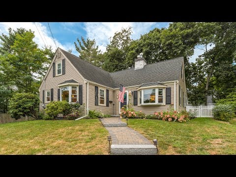 43 Douglas Rd, Lynnfield MA - Marjorie Youngren - Tel 781-580-9357