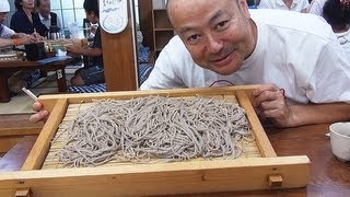 preview picture of video 'Large soba Nagano 巨大ざる蕎麦をたいらげる:Gourmet Report グルメレポート'