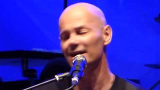 BMG Y CELTAS CORTOS - LLUVIA EN SOLEDAD