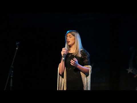 Sara Coito: "Rosa caída"