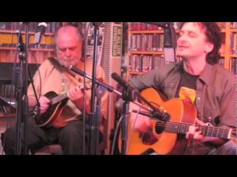 Matt Lax and Nearly Beloved Play Little Woodblock Live on KPIG Radio