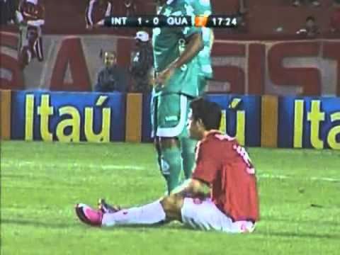INTERNACIONAL 3 X 0 GUARANI - MELHORES MOMENTOS BRASILEIRÃO 2010 #27 RODADA