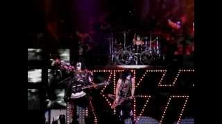 preview picture of video 'ALEX EN KISS (AZKENA ROCK FESTIVAL 2010).mov'