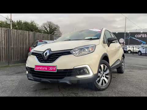 Renault Captur Play TCE 90 My18  alloys AIR Con c - Image 2