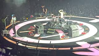 Blink 182 &quot;Obvious&quot; live at Desert Diamond Arena 07/02/2024