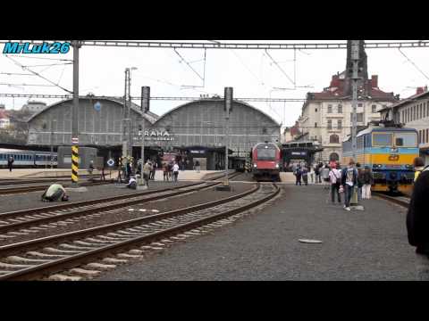Railjet ÖBB, odjezd z hlavního nádraží v Praze 17.4.2013