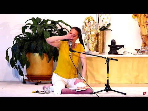 Pranayama für Fortgeschrittene mit Chitra - Yoga Vidya Live 06:00 - 24.11.2020