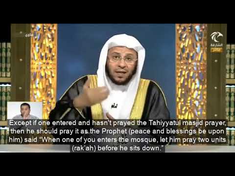 Jummah: Ruling on saying salam by a gesture during Jummah khutbah?