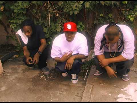 Way Too Funky - Slim 400 Featuring: Young Hootie