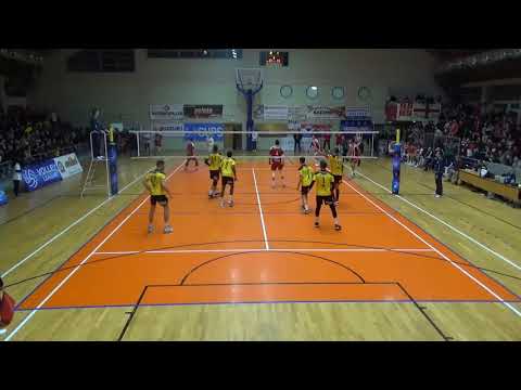 Tevin Ferrel St Jean - Middle Blocker Season 2019