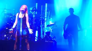 Garbage - 18 Kick My Ass (live in Tilburg 2015)