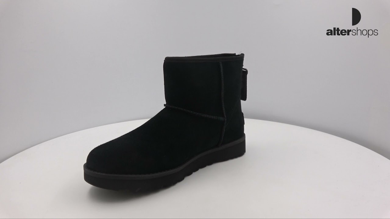 UGG W CLASSIC MINI LOGO ZIP Μαύρο 1122671