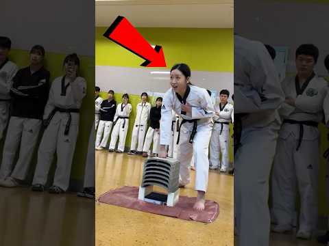 desafiaram uma professora de karatê!😯