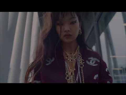 [Morph] Youn Bomi CHANEL 2021/22 Métiers d’art show