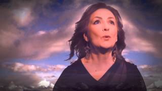 Moya Brennan and Cormac De Barra - Sailing