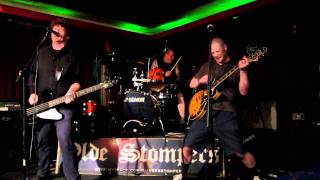 The Tremors - That Woman's Got me Drinking (The Popes)