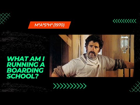 Trapper John VS.  Major Burns - M*A*S*H* (1970)