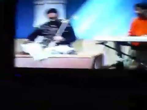 Uchatono mono ghore royna  (Nazrul geeti)