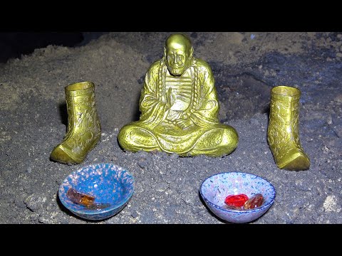 Find treasure in the secret cave. Find a gold statue and a pair of Golden Dragon shoes in the cave