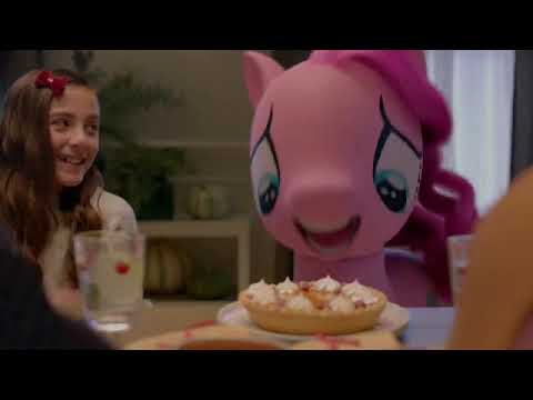 Target Thanksgiving Commercial (2017)