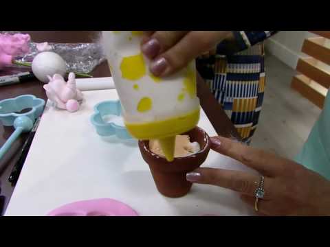 Mulher.com - 01/06/2016 - Lembrança maternidade em biscuit  - Regina Napoli PT2