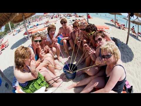 Sonne, Strand und Stress - Deutsche im Urlaub [Doku 2015]