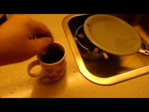 MongoTV_068 - John Fuld Og Viser Gulv Frem Der Vasket Og Drikker