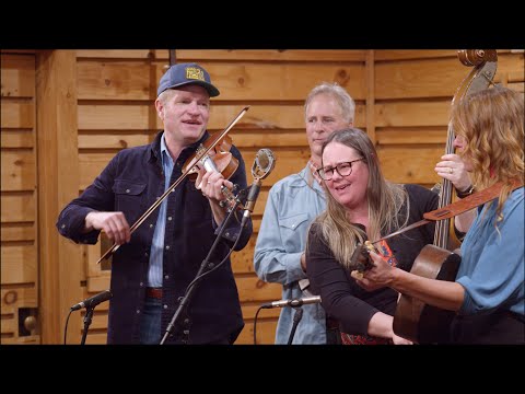 Foghorn Stringband - Mining Camp Blues