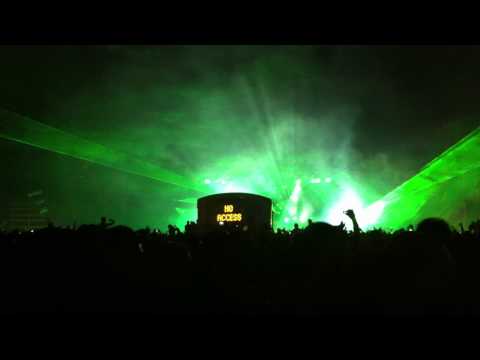 Steve Angello - KNAS (Tiesto Mix) - Steresonic Sydney 2010.