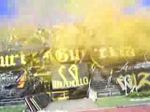 "Vialito vs curicó" Barra: Furia Guerrera &bull; Club: Fernández Vial