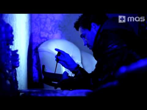 2-4 Grooves Feat. Flip da Scrip - Make Noize (Official video)