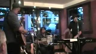 Jerry Jeff Walker cover | Pissin&#39; in the Wind -- The Los Hermanos Brothers