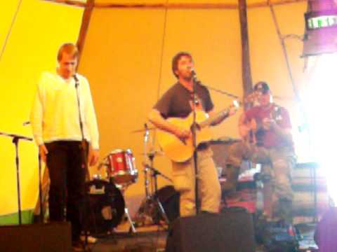 Fly - Scott, Simon and Big Dave in The Social at Larmer Tree 2010