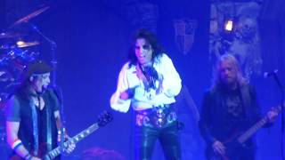 Alice Cooper Raped and Freezin&#39; Brighton
