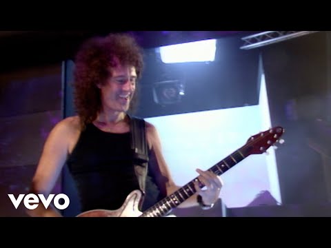 Five - We Will Rock You (Live on Top of the Pops, 2000)