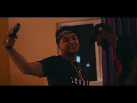 MCF Tre - Geeking (prod.Mikemadethe808s)