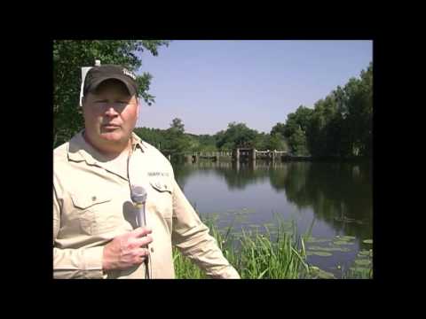Zur Sperrung am Hartmannsdorfer Wehr.