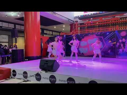 Twinxy dance cover - Apink (mr chuu)