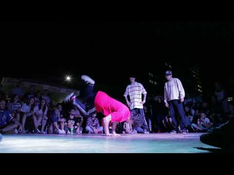 Volk D Roll vs Bubich Mixon (2x2 Footwork)