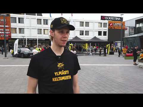 Niclas Westerholm haastattelussa SaiPan kesätorilla