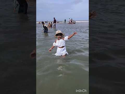 The rhythm of water 🌊🌊 #cutebaby #music #beach #nature