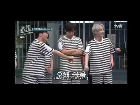 does jeonghan have a couple ring?