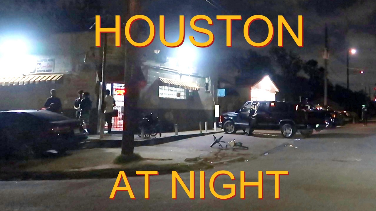 HOUSTON TEXAS RAW STREETS / GANG AREAS AT NIGHT