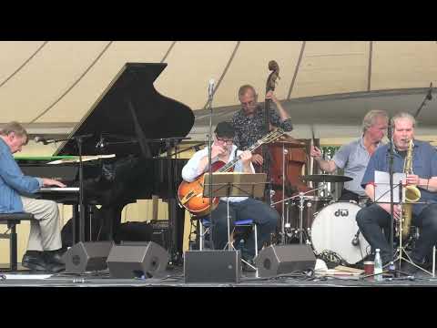 COPENHAGEN JAZZ FESTIVAL 2022: WAIT AROUND (N.J.Steen), by Niels Jørgen Steens A-team 2/ - June 2022