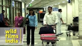 Customs clearance for arriving passengers, Mumbai airport
