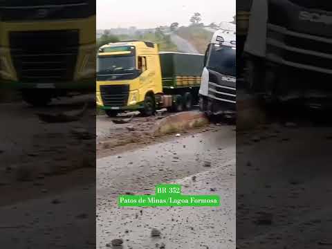 🚧 Carreta-tanque bate em mureta de concreto e complica trânsito na BR-352