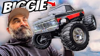 FMS finally made a BIG, FUN Monster Truck!