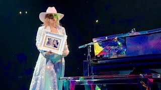 Lady Gaga - Grigio Girls Joanne World Tour Houston